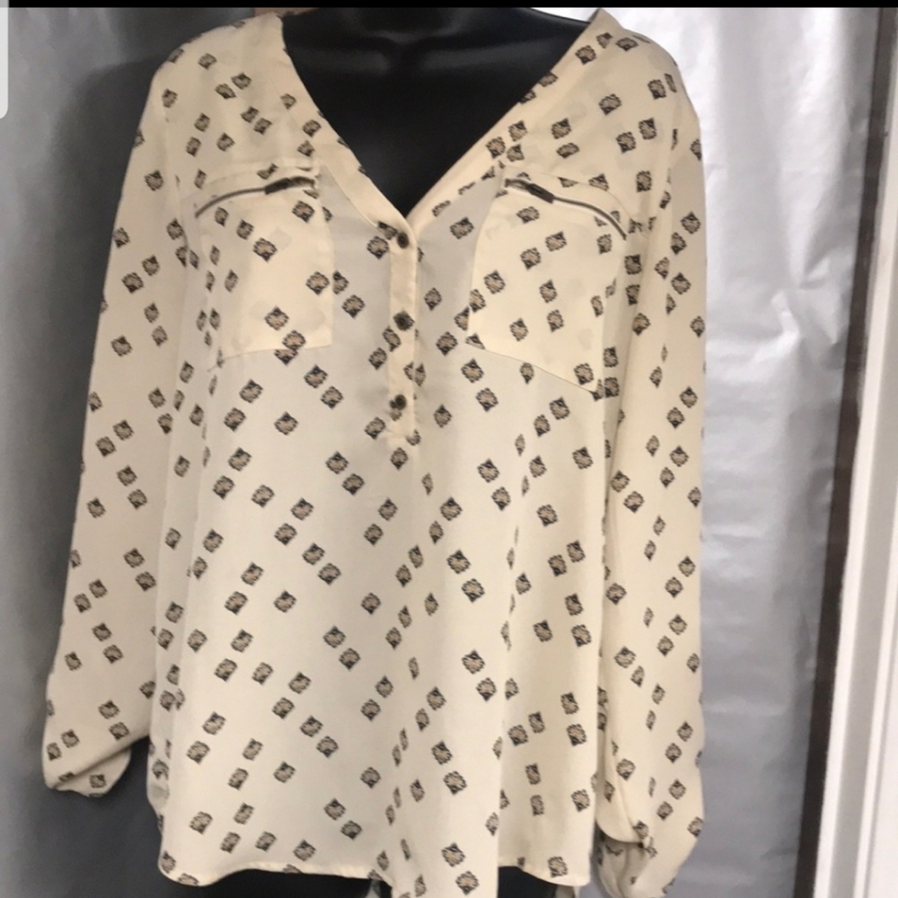 Long sleeved blouse